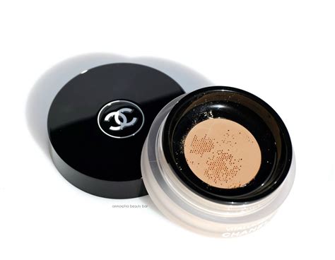 Chanel Vitalumière Loose Powder Foundation 